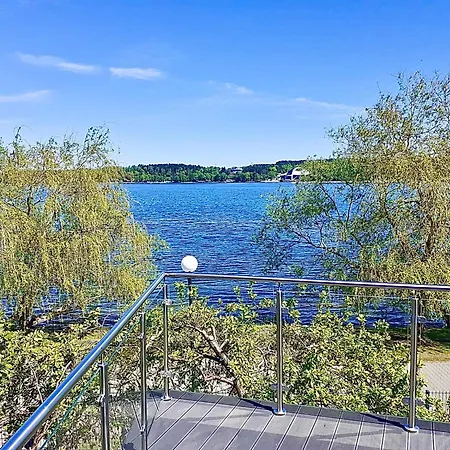 Apartament W Mragowie Nad Jeziorem *